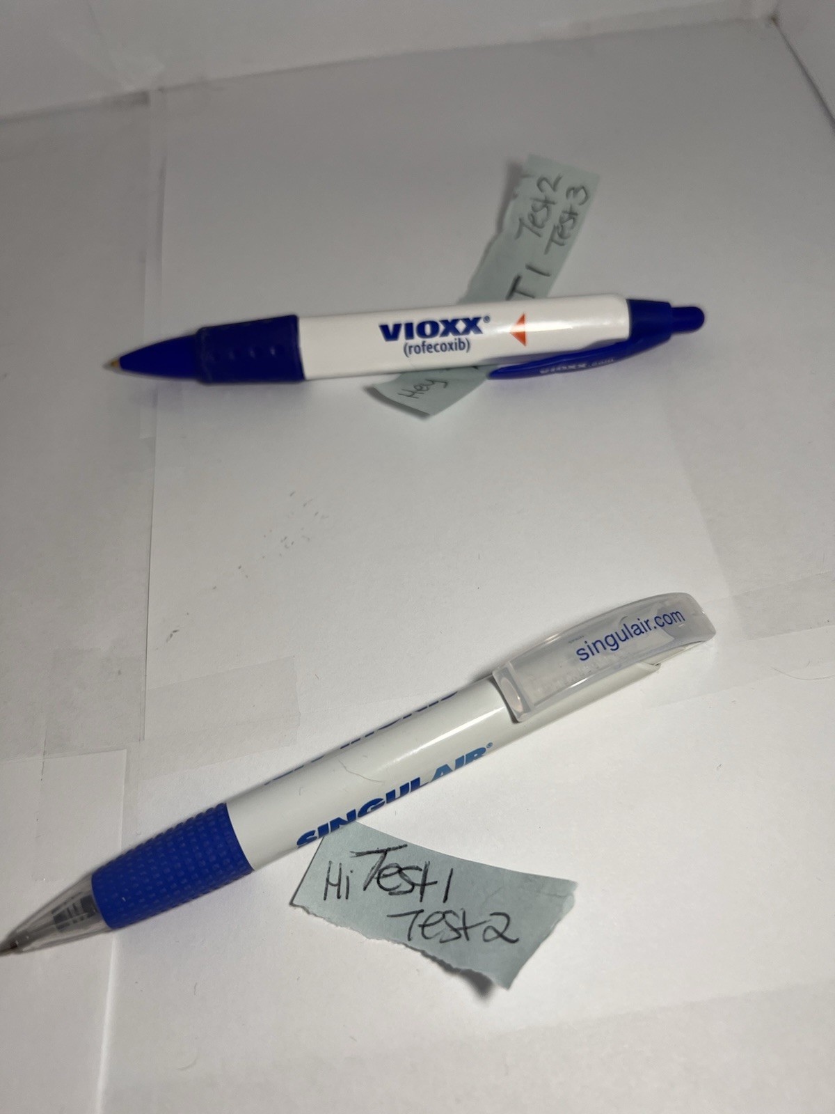 Singulair & VOIXX – Pharmaceutical Drug Rep Pens Advertise Plastic 1 each