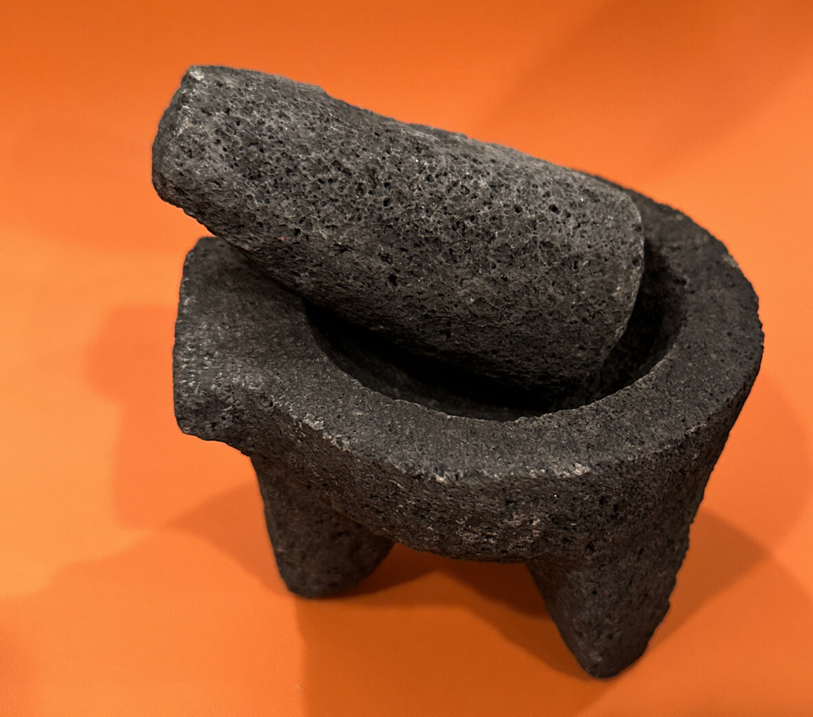 4″ Mortar and Pestle Volcanic Dark Gray Molcajete Herbs & Spices