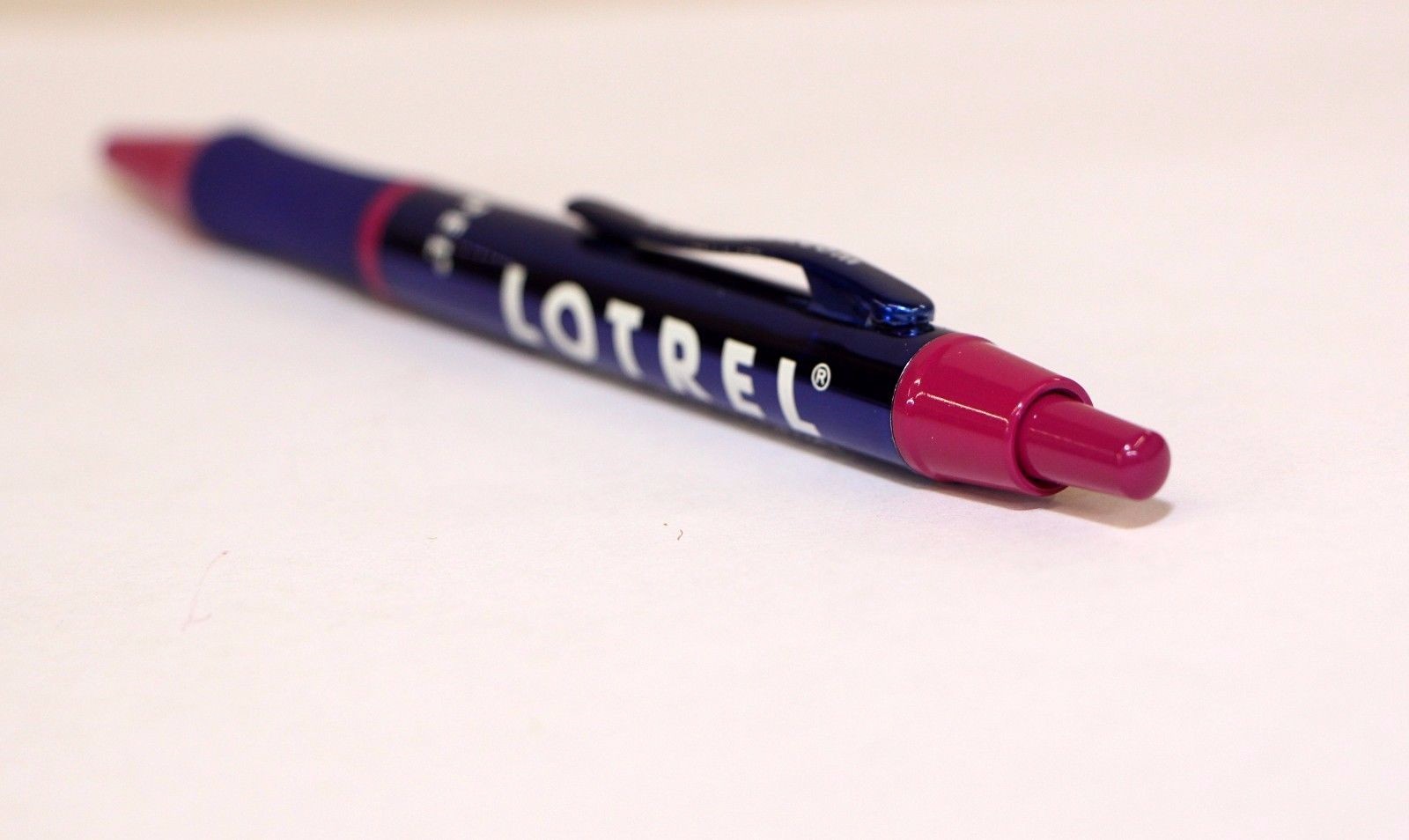 5 Lotrel Pharmaceutical Beautiful Slimline Heavy Metal Pens New in Sleeve
