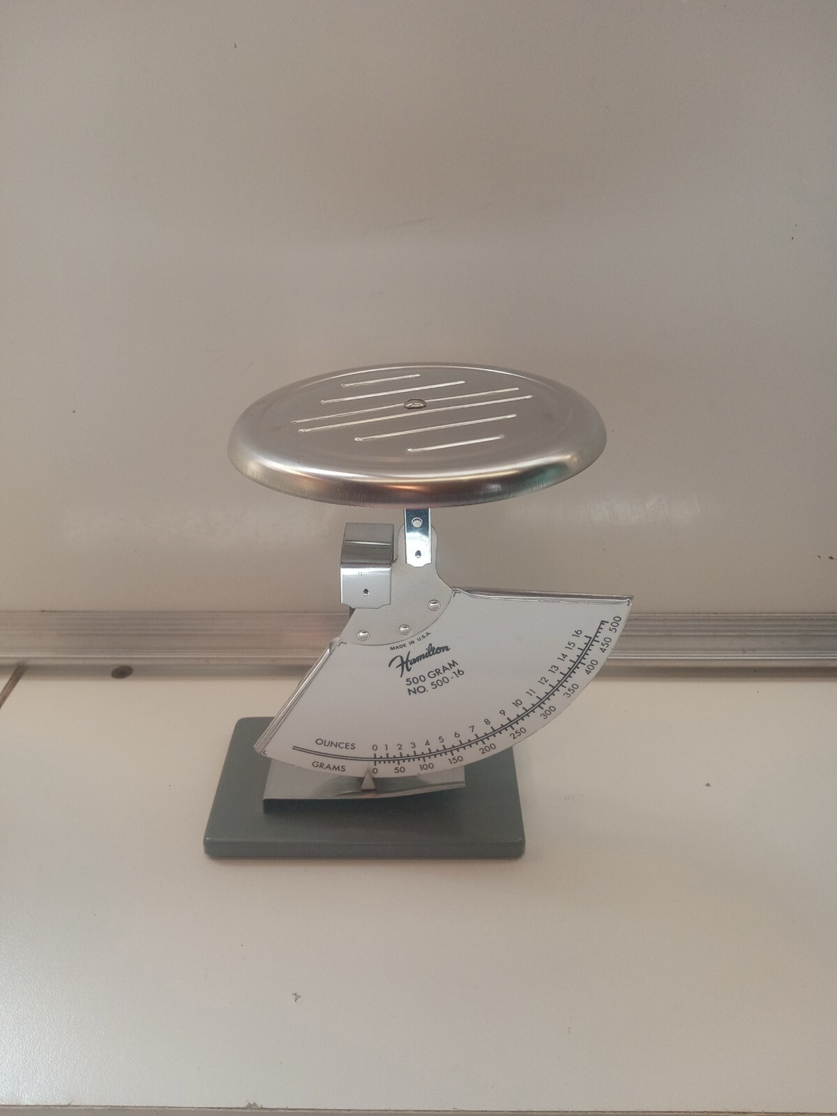 Hamilton Specialties 500 gram Apothecary Scale Pan Balance Scale VINTAGE #90053