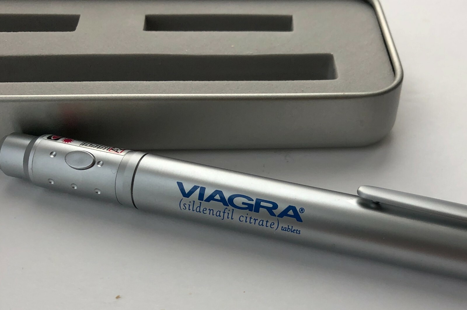 VIAGRA HEAVY METAL POINTER, LIGHTS UP IN RED, IN METAL BOX, MAKES A GREAT GIFT
