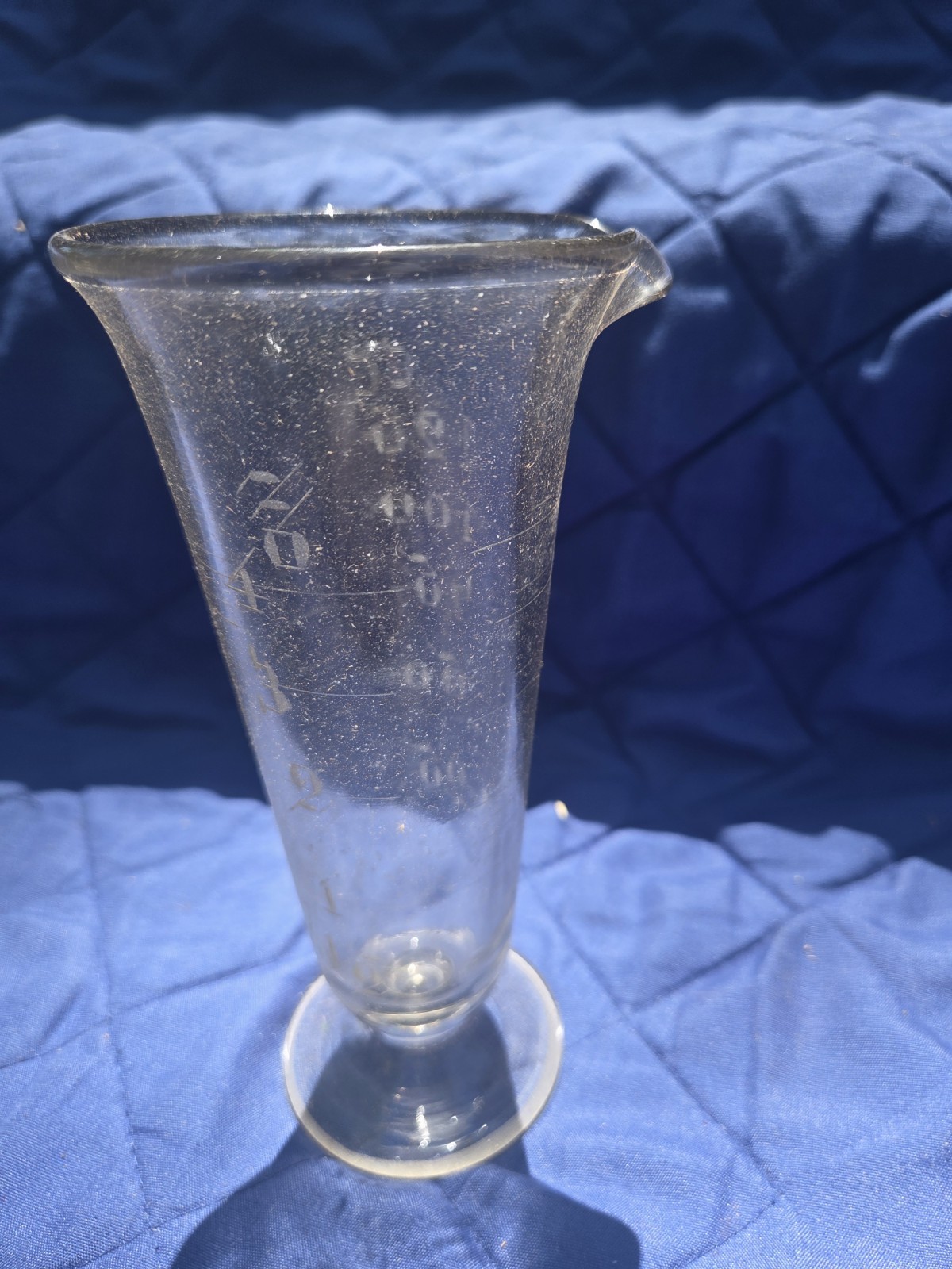 Vintage Glass Graduated Apothecary Measuring Cylinder 4 oz with Etched Markings