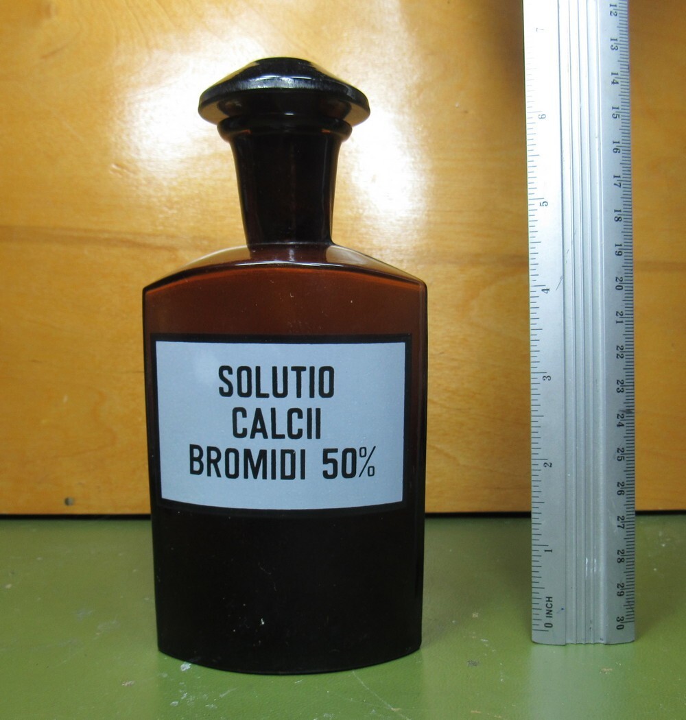 Vintage Medical Science Glass Bottle,Amber color,Germany №30824