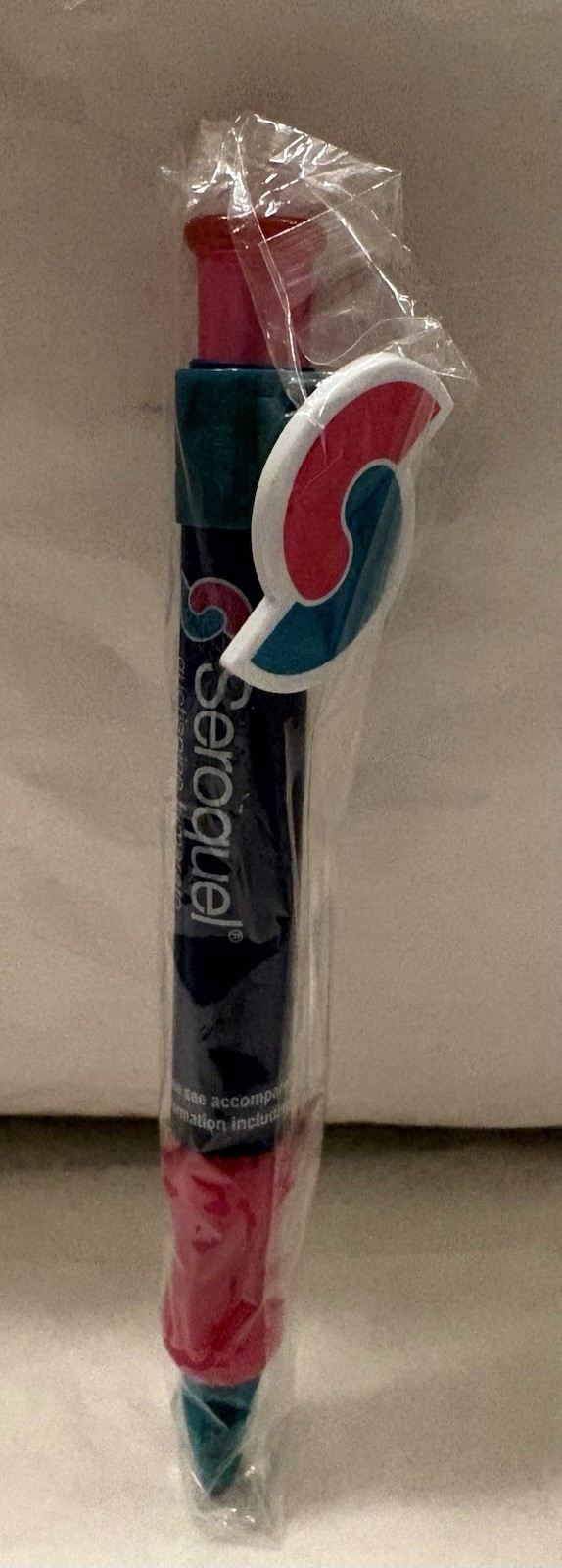 VTG SEROQUEL “S” LOGO PLASTIC PEN PHARMA PROMO REP LOGO ADVERTISING NEW NOS