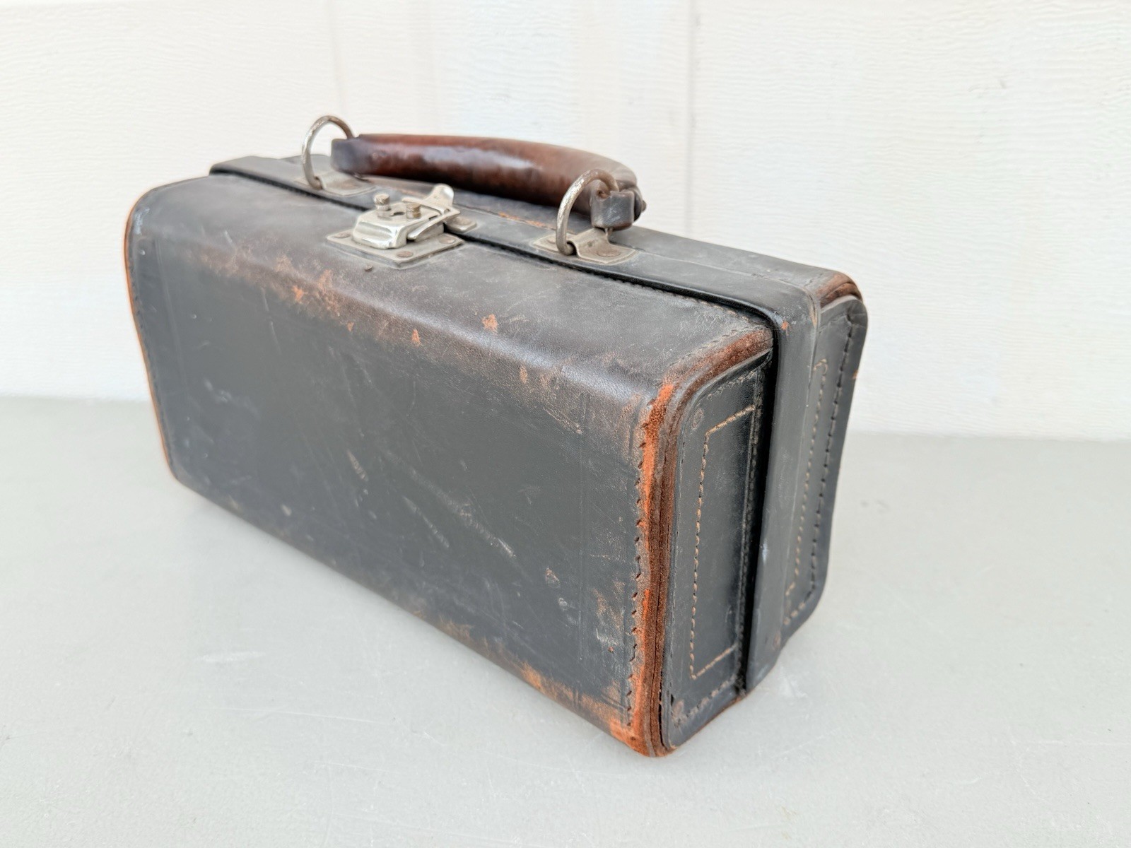 Antique Rare Doctor’s Medicine Kit Leather Travel Bag with Empty Vials