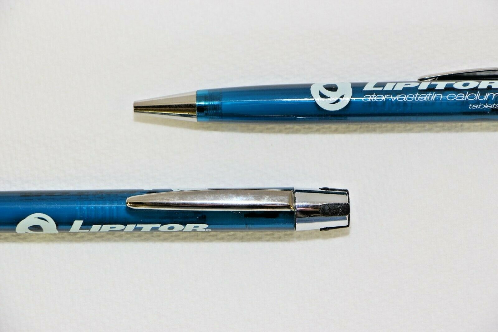 Drug Rep Pens 3 ( Lipitor ) Translucent Blues Metal and Plastic New