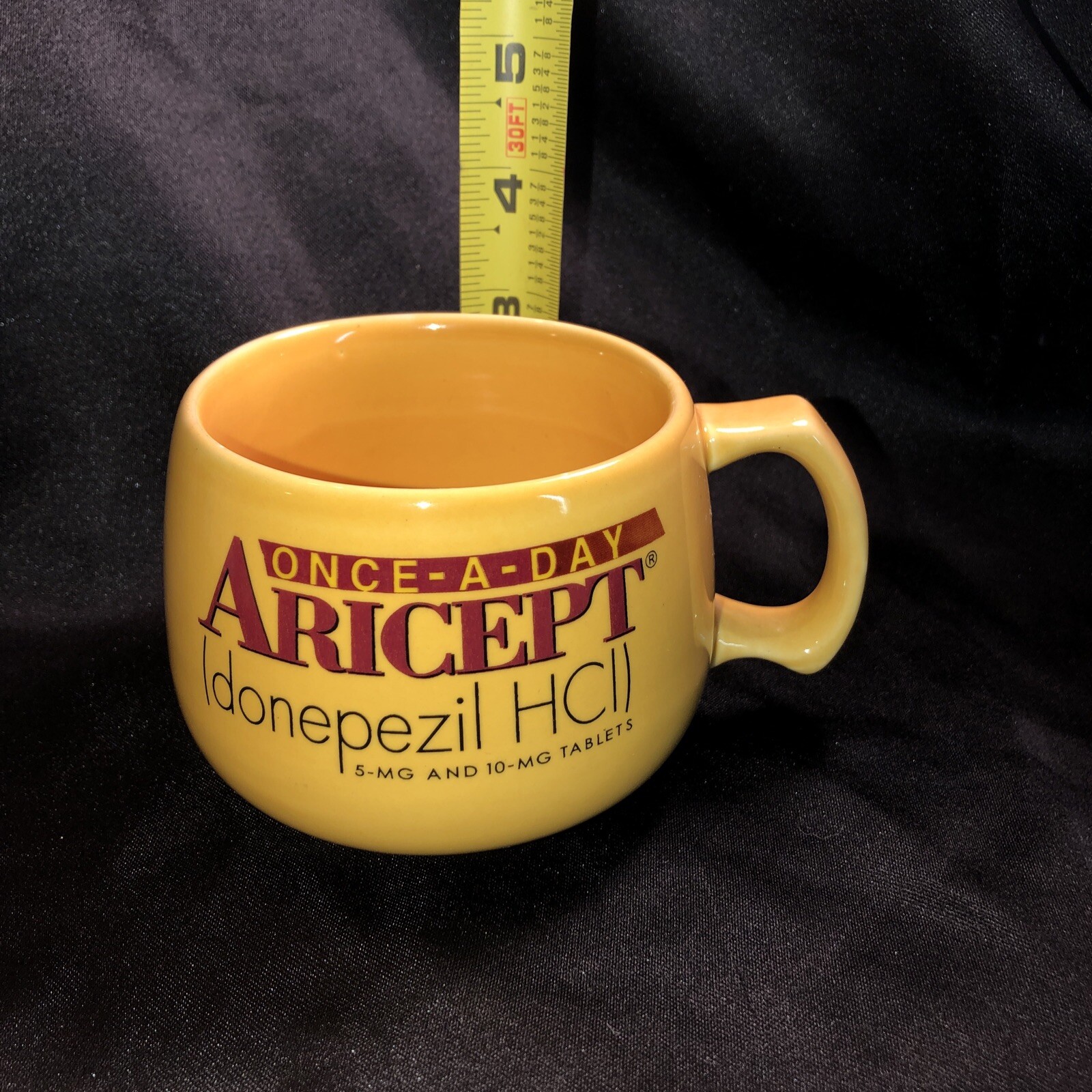 Aricept Drug Rep Promo Coffee Cup Yellow Pharmaceutical Advertising Banned Gifts