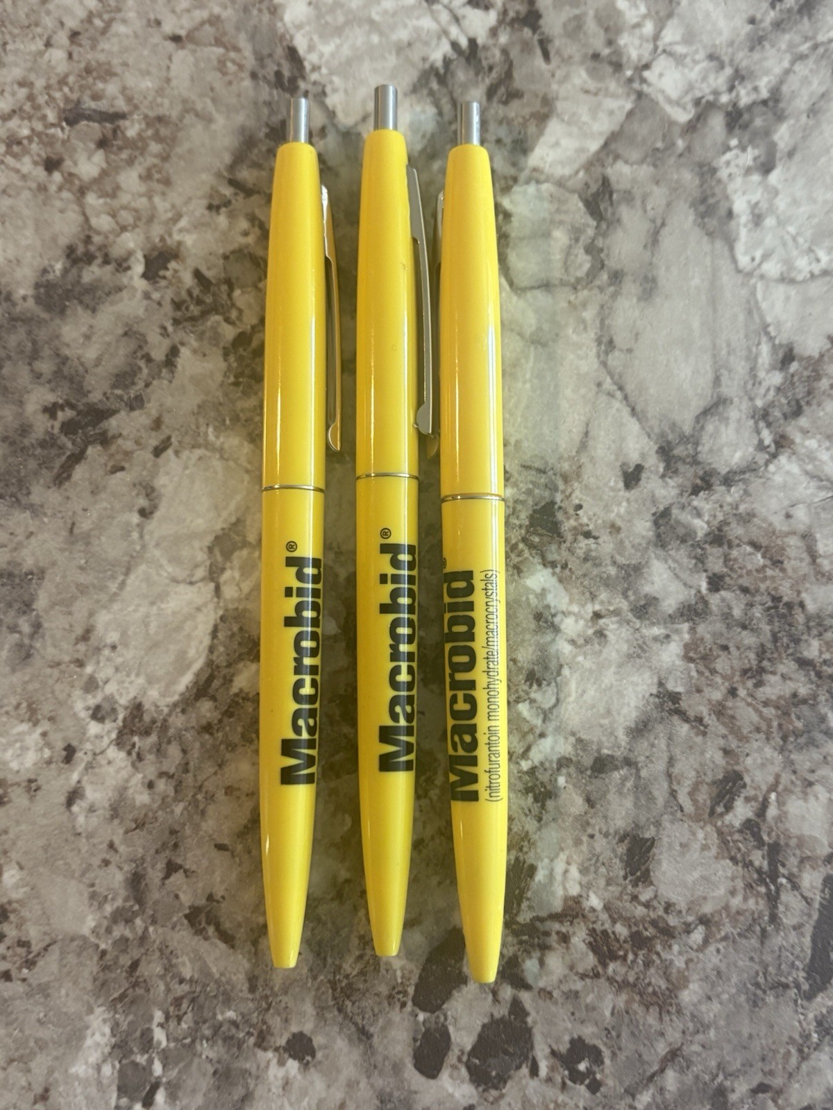 Macrobid BIC Pharmaceutical Pharma Drug Rep Pens Yellow Plastic Pens Lot Of 3