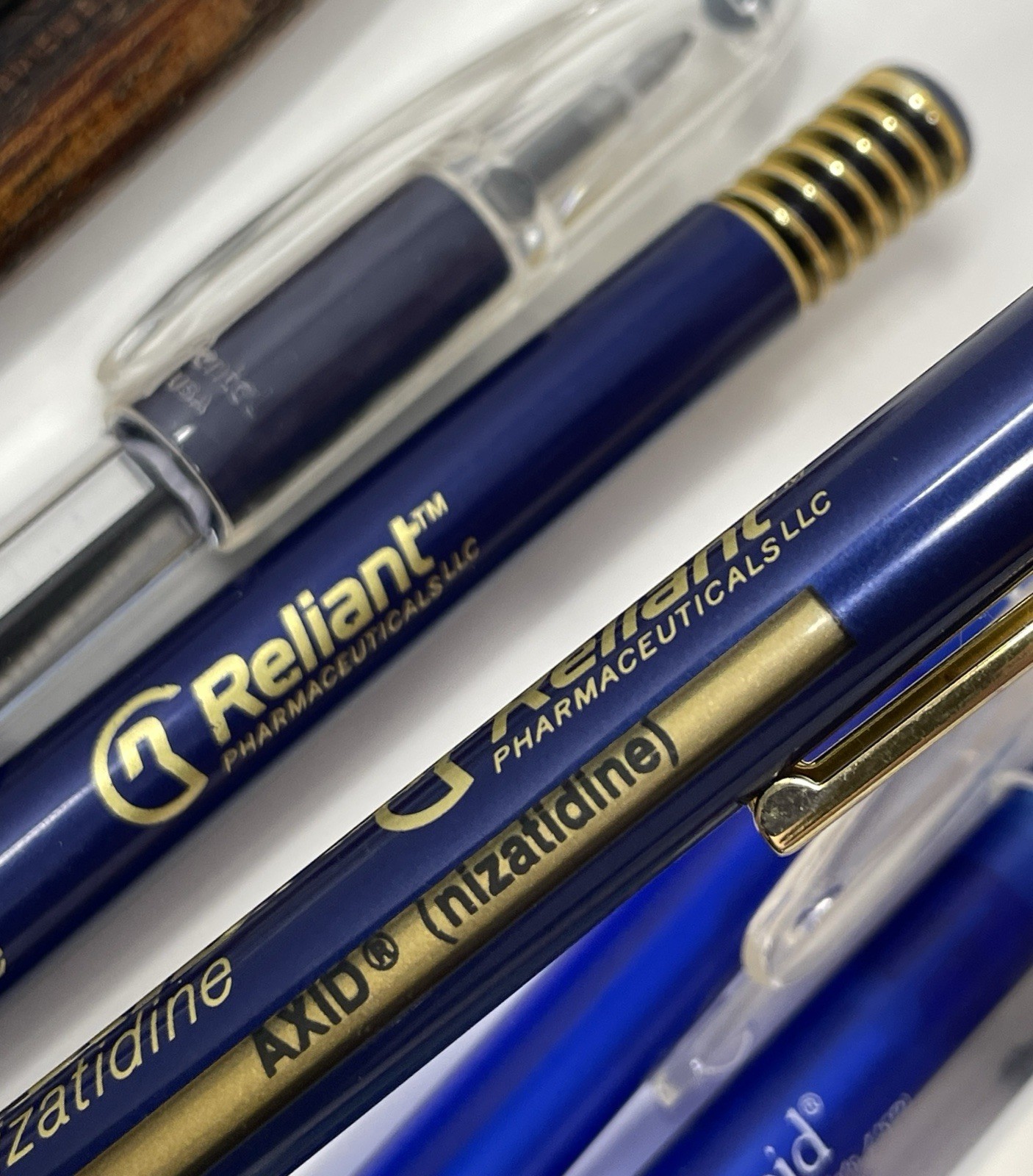 Lot of 18 Pharma Pharmaceutical Logo Ink Pens Duragesic Xopenex Axid Claritin