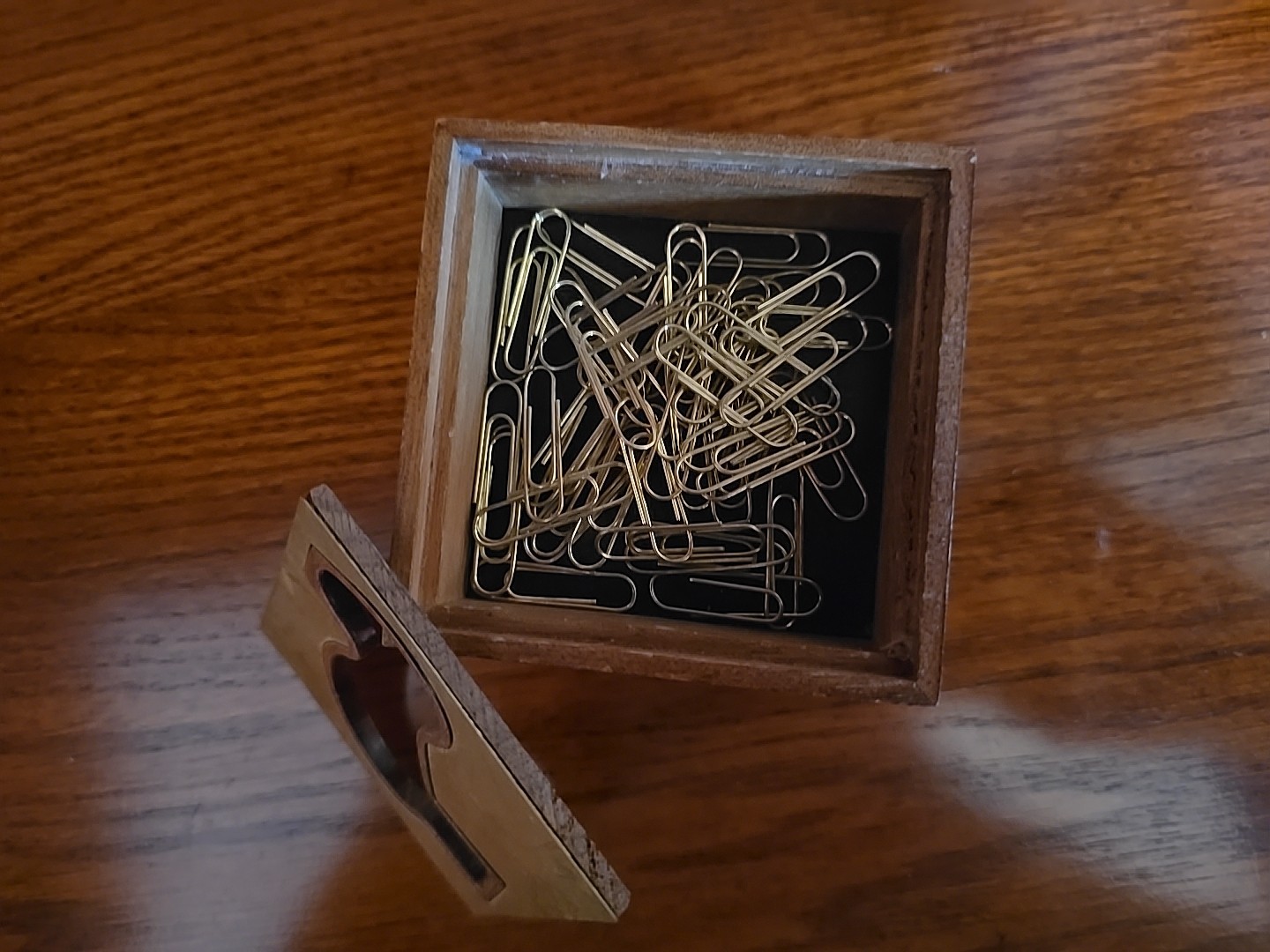 Pharmaceutical Drug Rep Promo Tagamet Paper Clips and Wooden Clip Holder Vintage