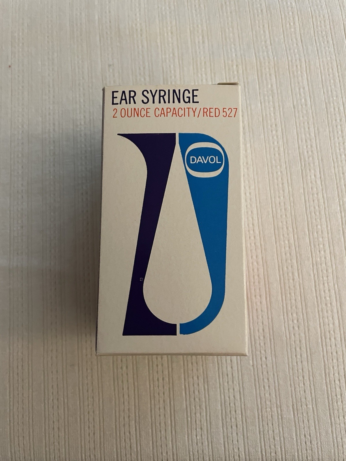 Vintage Davol Reusable Rubber Ear Syringe 2 oz Red original box, MPN 527