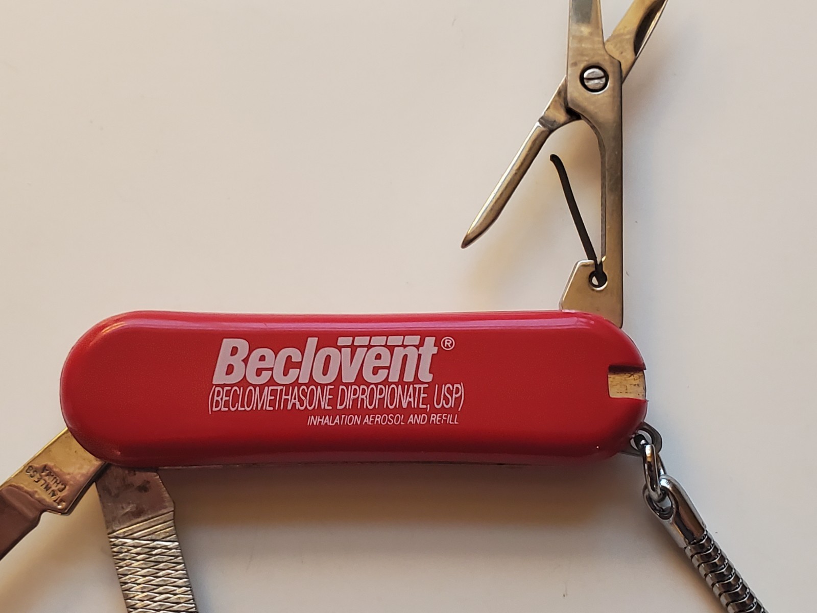 Beclovent Pocket Knife Keychain Drug Rep Pharmaceutical Advertising