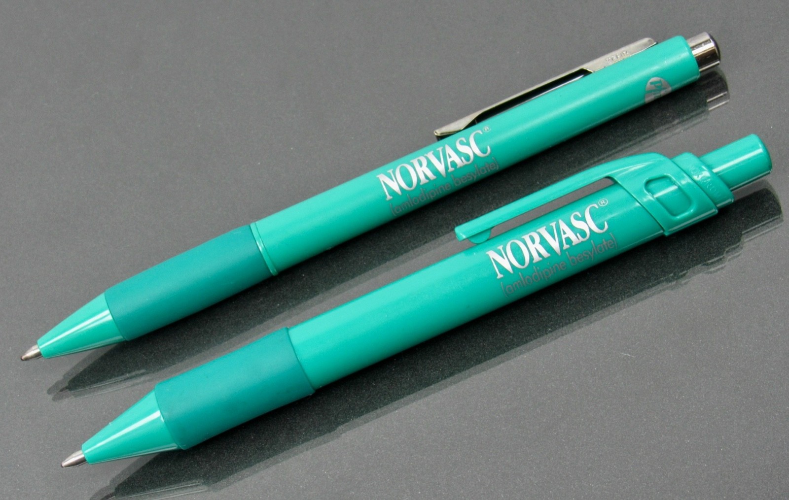 Pfizer Norvasc Inoxcrom Spain PENS Drug Rep Pharmaceutical Medical Advertising