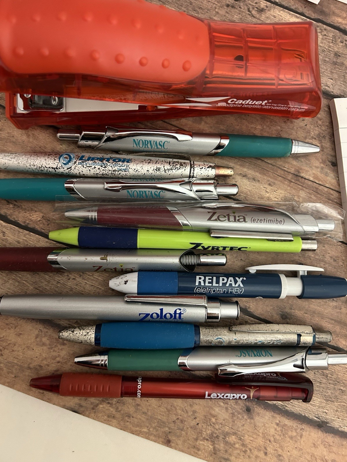 LOT 18 Advertising Pharmaceutical Drug Rep Promo Pens Stapler Notepads Untested