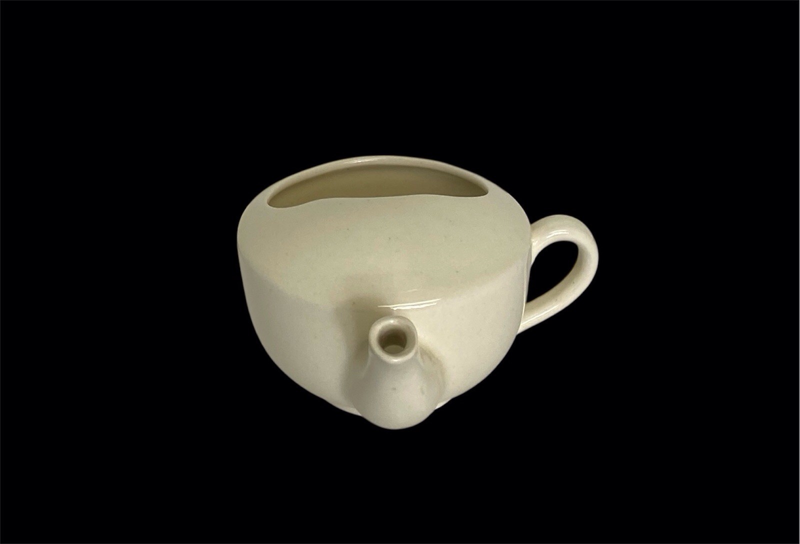 Empire Ware England Ivory Scalloped Invalid Feeder Apothecary Pharmacy Rx