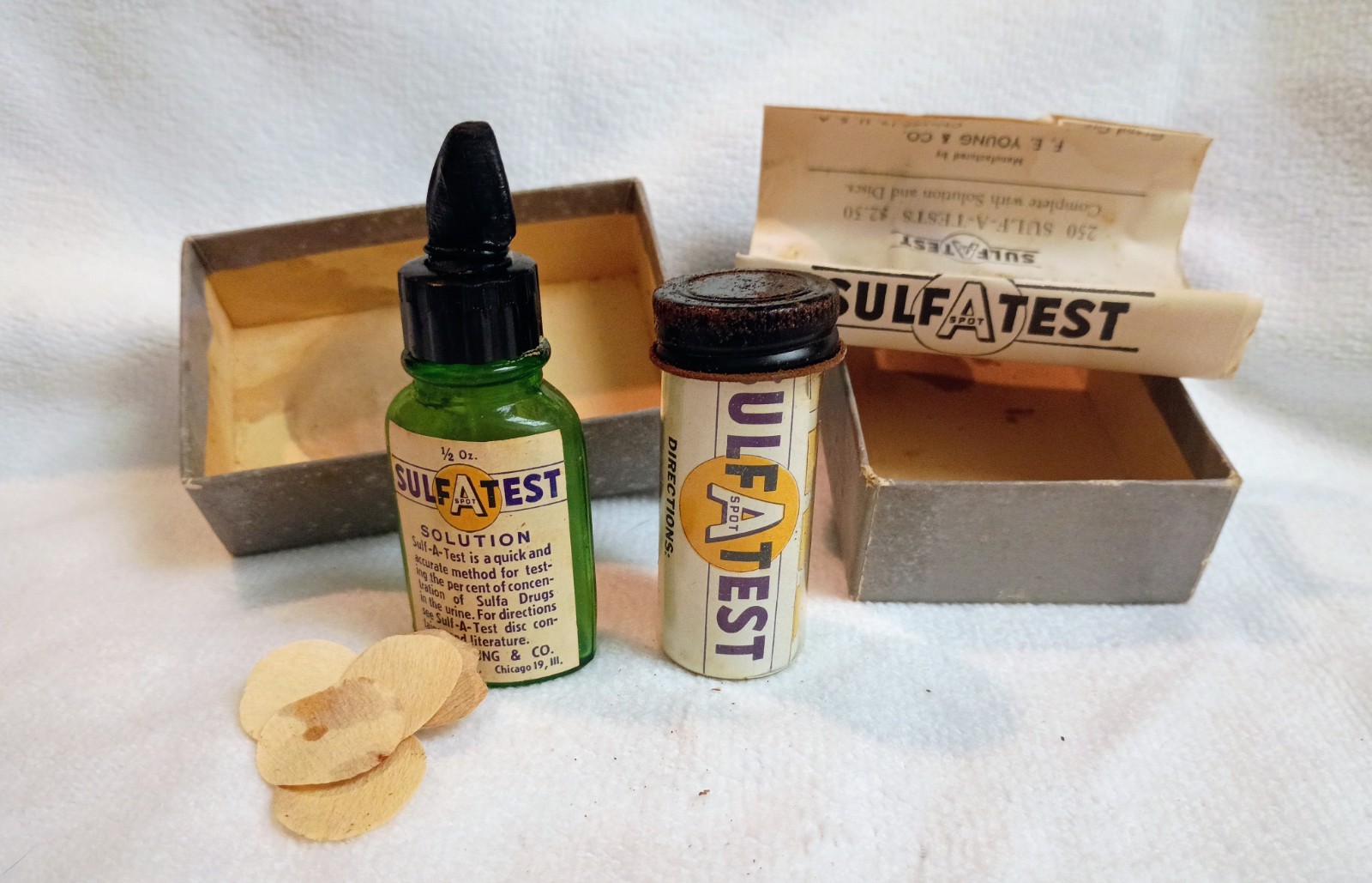 Vintage F.E. Young & Co. Sulf-A-Test sulfa drug testing kit.