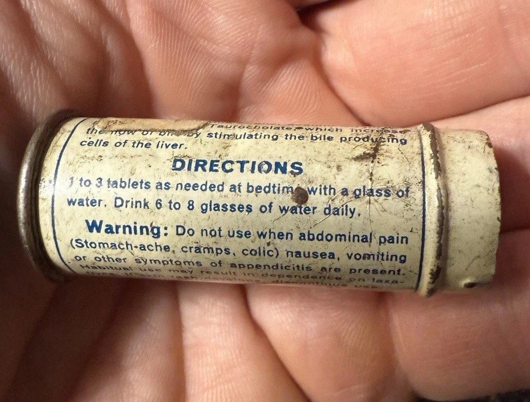 A109 Old Medicine Ramon’s Mild Laxative Bile Salts Brown Le Roy NY Container
