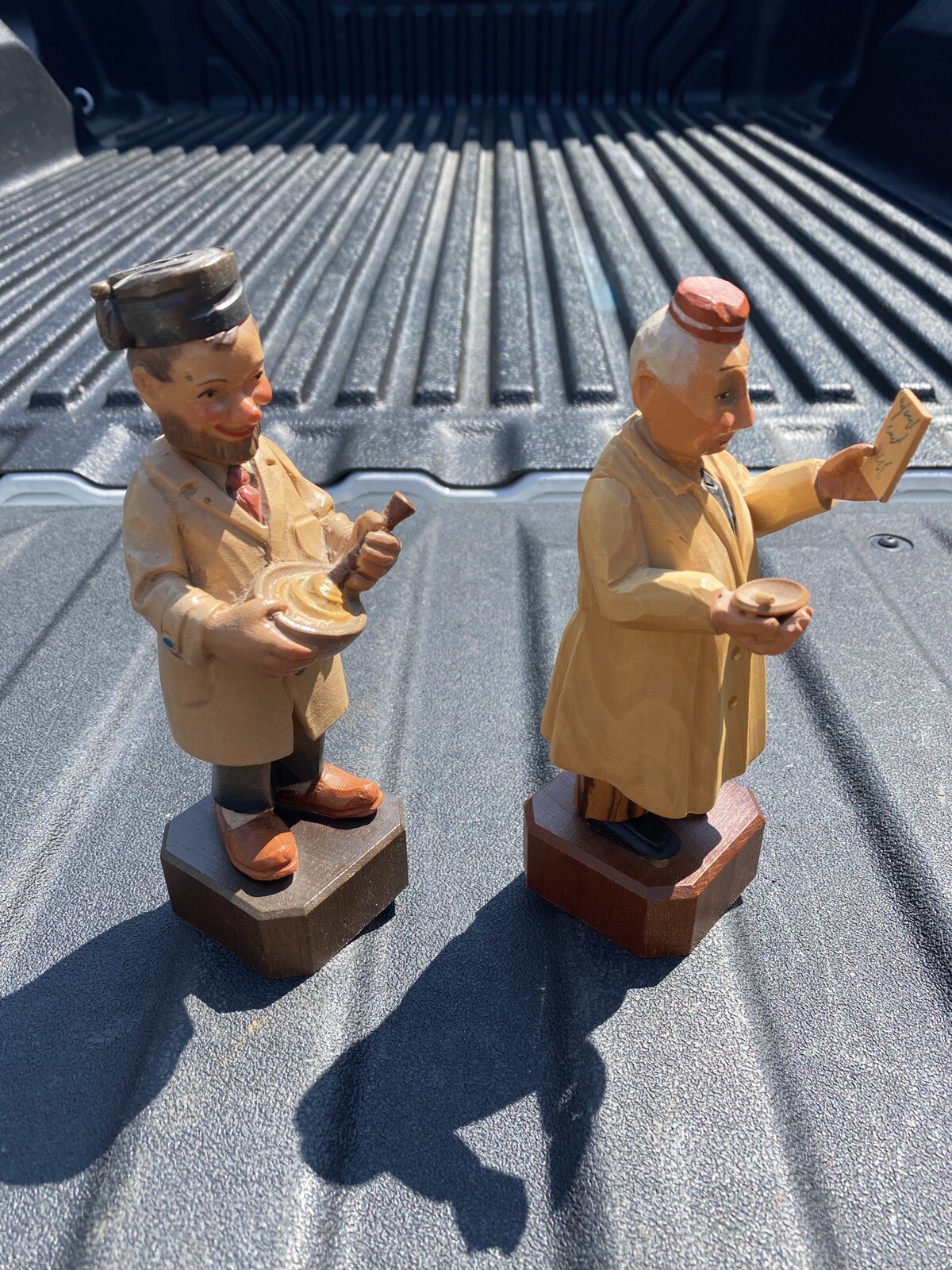 RARE Vintage Anri Italy Hand Carved Wood Pharmacist Figurines w Labels