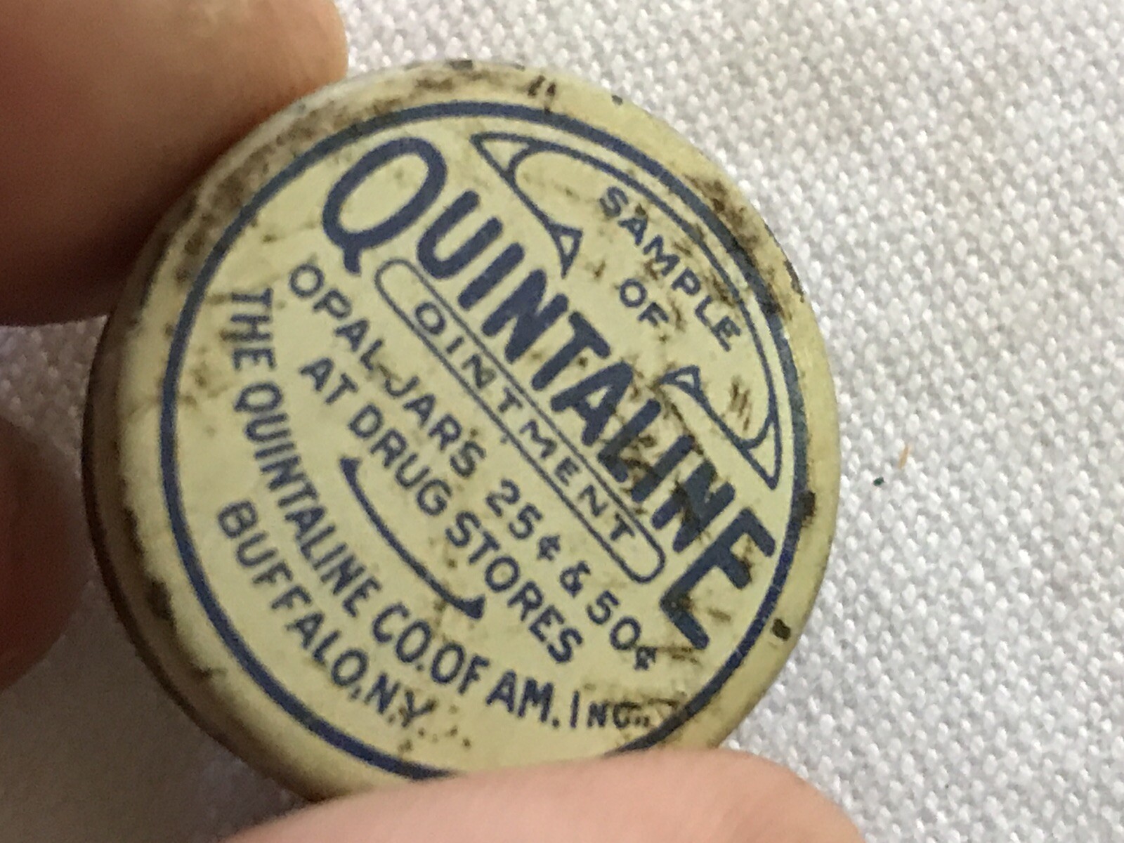 QUINTALINE OINTMENT Vintage Tiny Sample Full Tin, Buffalo, New York