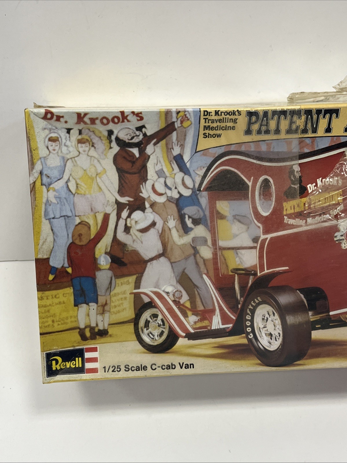 Vintage Revell Patent Pending Dr Kook’s Travelling Medicine Show Model Kit NEW