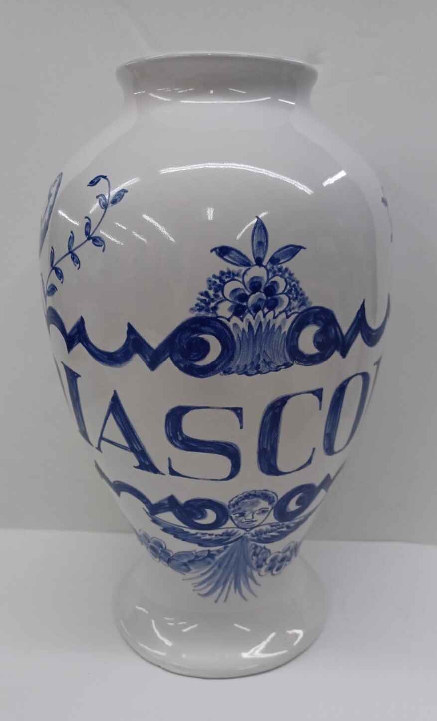 Lilly Pharmaceutical (c)1989 DIASCORD Opium Portugal Vase Blue/White Collectible