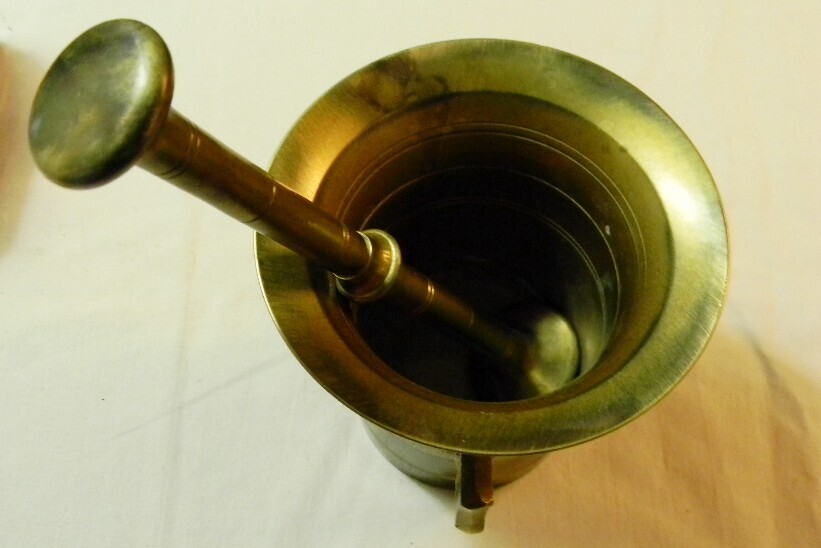 ANTIQUE LARGE SOLID BRASS 4″ TALL MORTAR & PESTLE PHARMACIST CHEMIST APOTHECARY