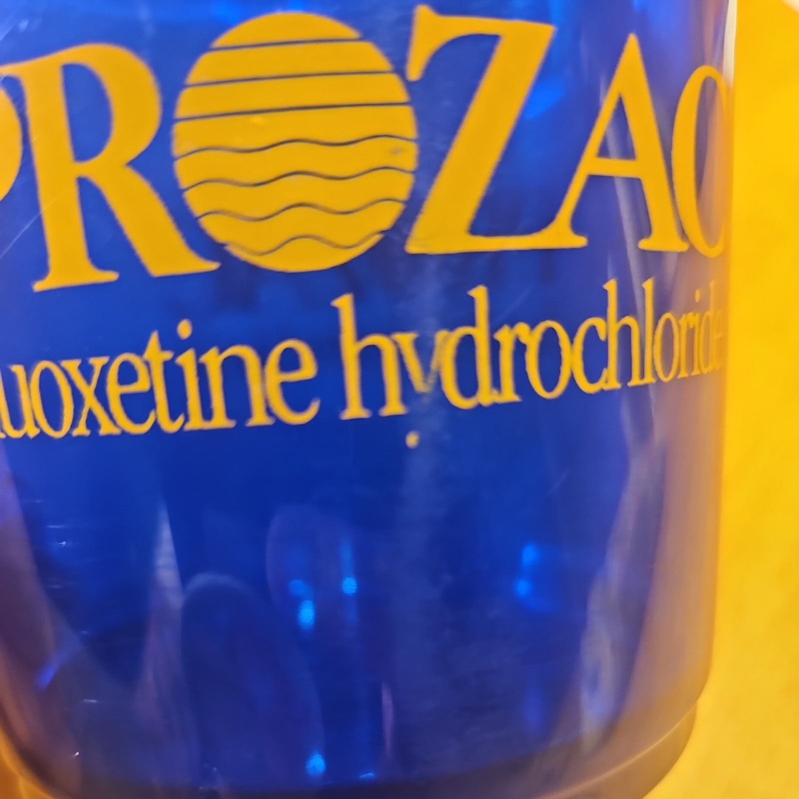 PROZAC 💊 Cobalt Blue Plastic Coffee Mug Cup Lilly 💊 Pharma Drug Advertising