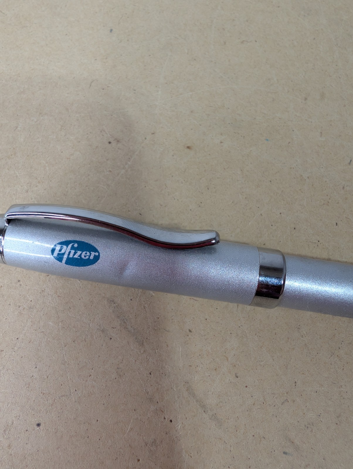 Lipitor Metal Drug Rep Pen Twist Black Ink Works Heavy