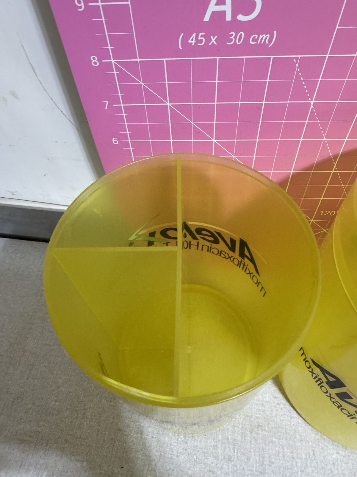 Pharmaceutical Avelox brand name 3 Canister Set antibiotic moxifloxacin