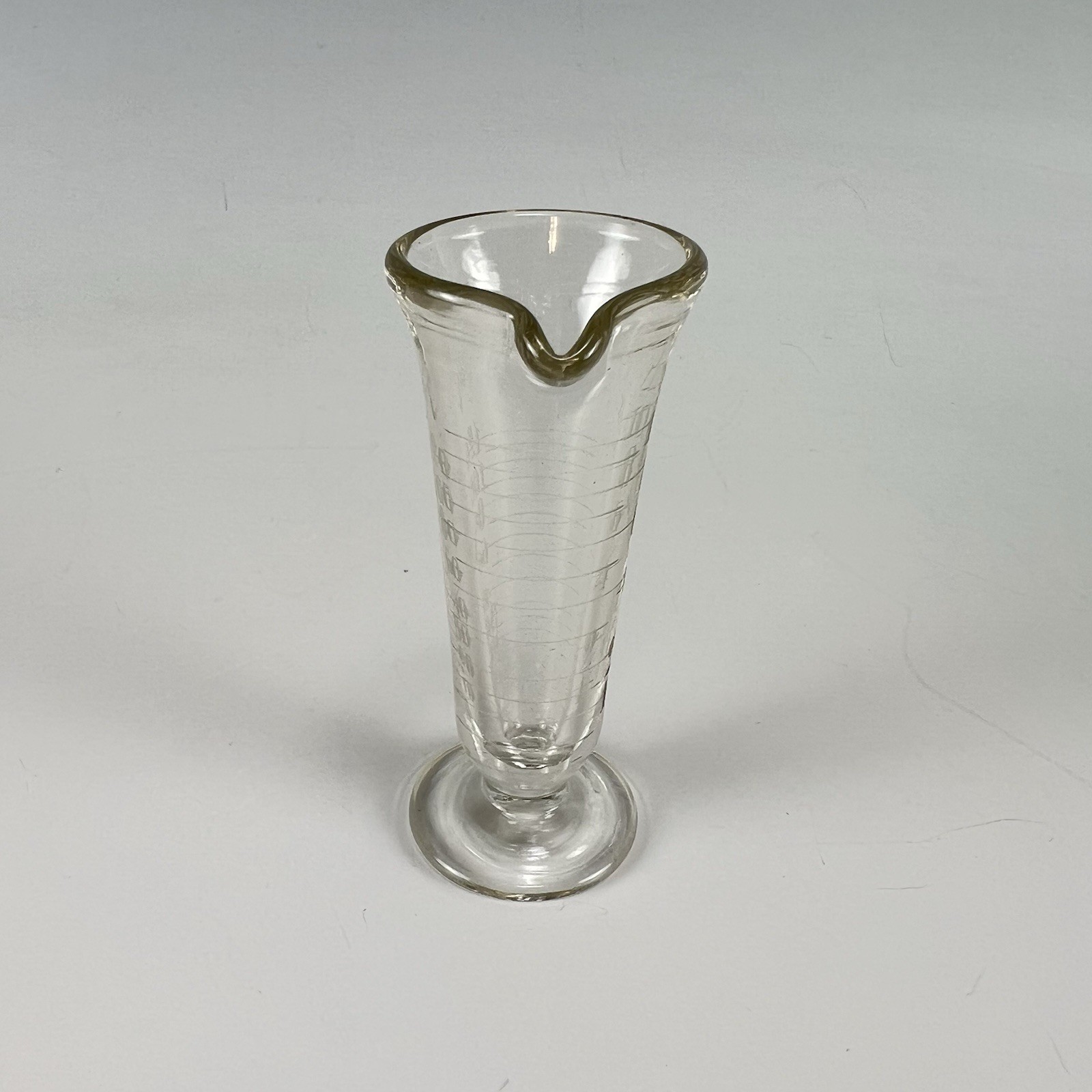 VTG 1930s Armstrongs Phenix Cone Shape Double Scale Pharmaceutical Graduates