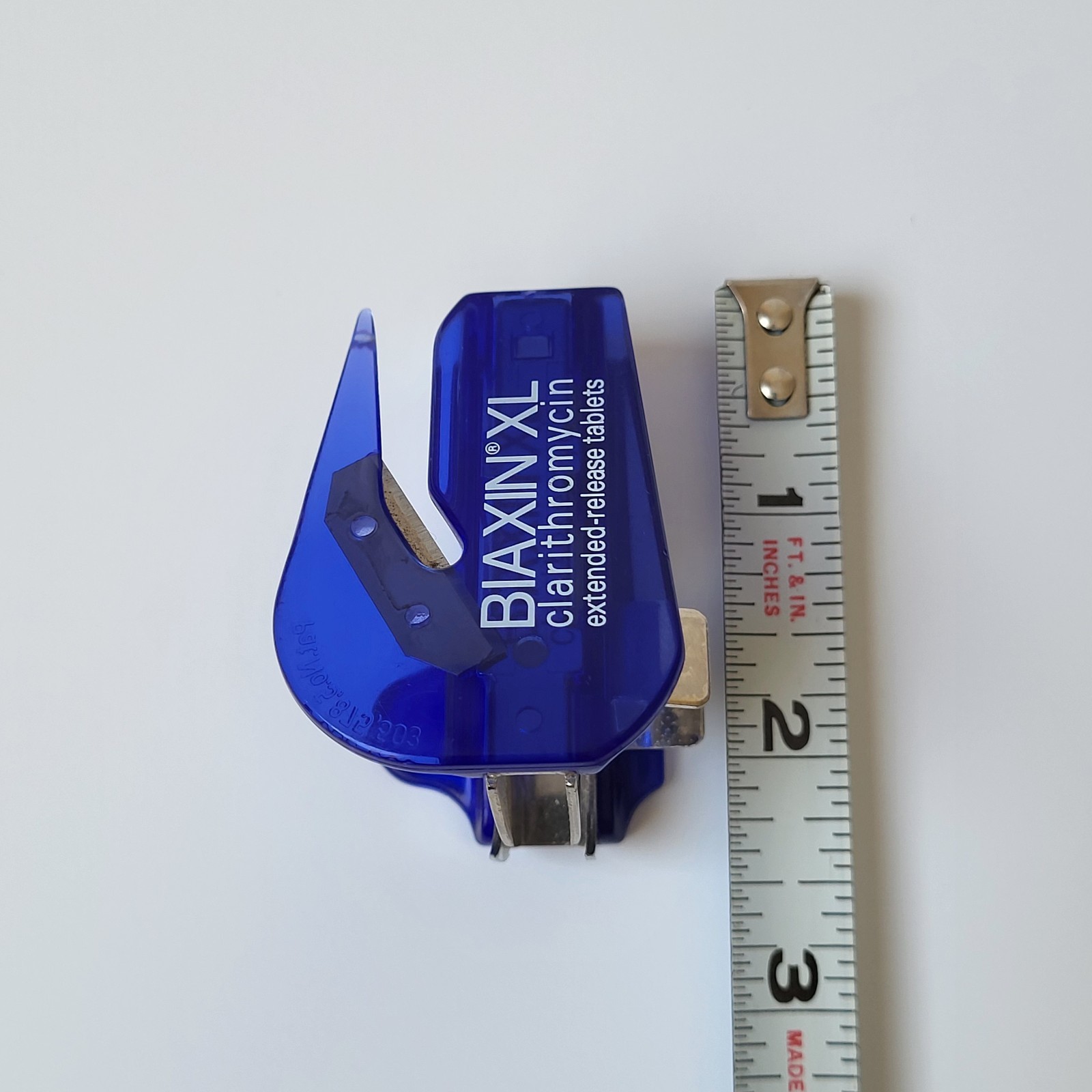 BIAXIN XL Pharmaceutical Drug Rep Blue Stapler Remover Letter Opener Collectible