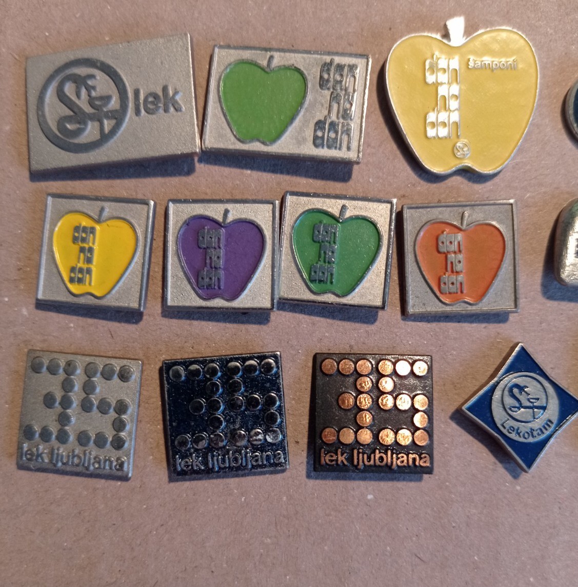 SANDOZ Pharmaceutical LEK pin badge LSD Albert Hofmann rare