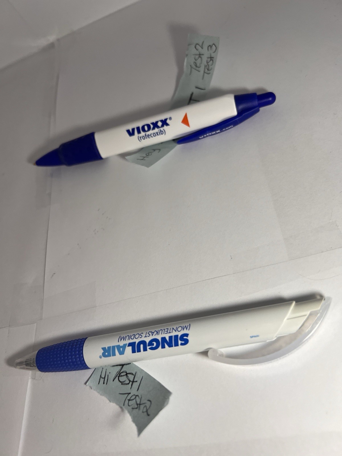 Singulair & VOIXX – Pharmaceutical Drug Rep Pens Advertise Plastic 1 each