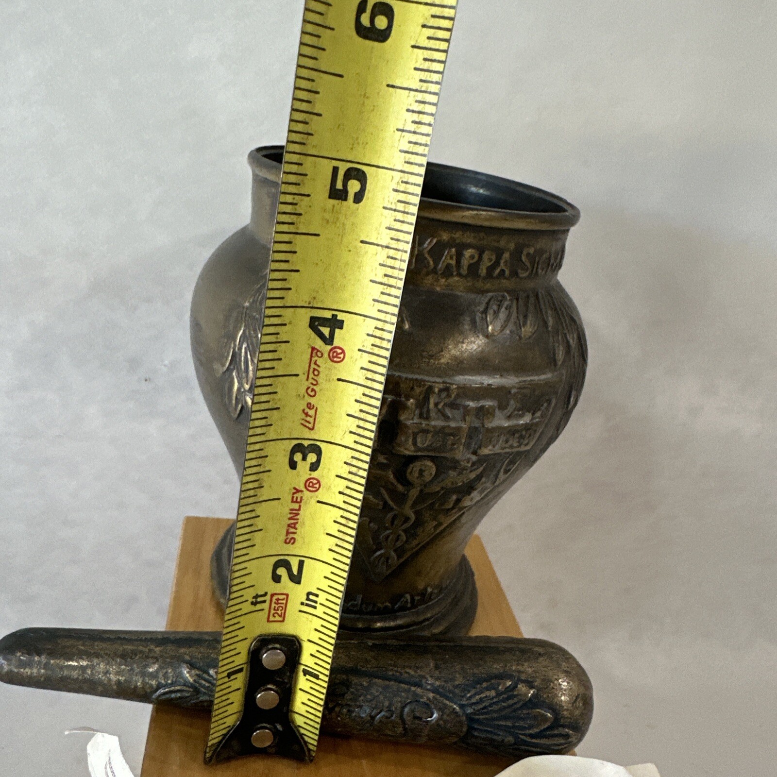 Lambda Kappa Sigma Mortar And Pestle Schering 1989 Vintage 28th Edition