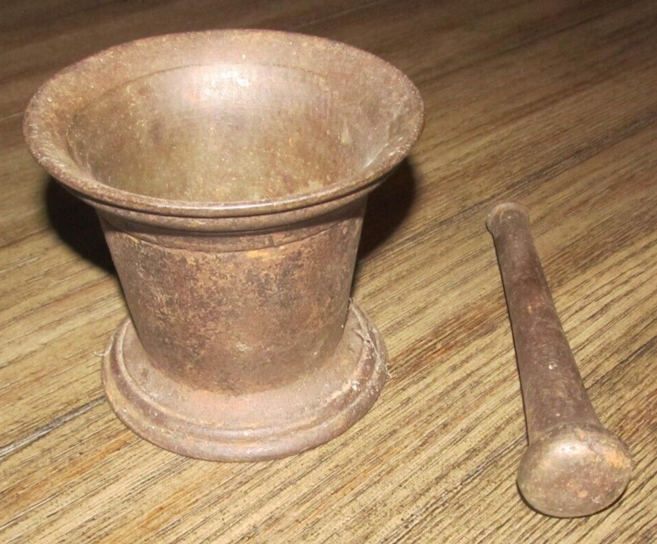 Antique Cast Iron Mortar & Pestle Chalice Shape Witches Potion Halloween Medical