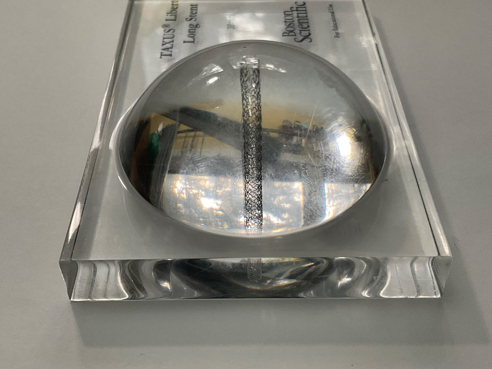 Boston Scientific Lucite Display Educational Use Rare Desk Paperweight💥