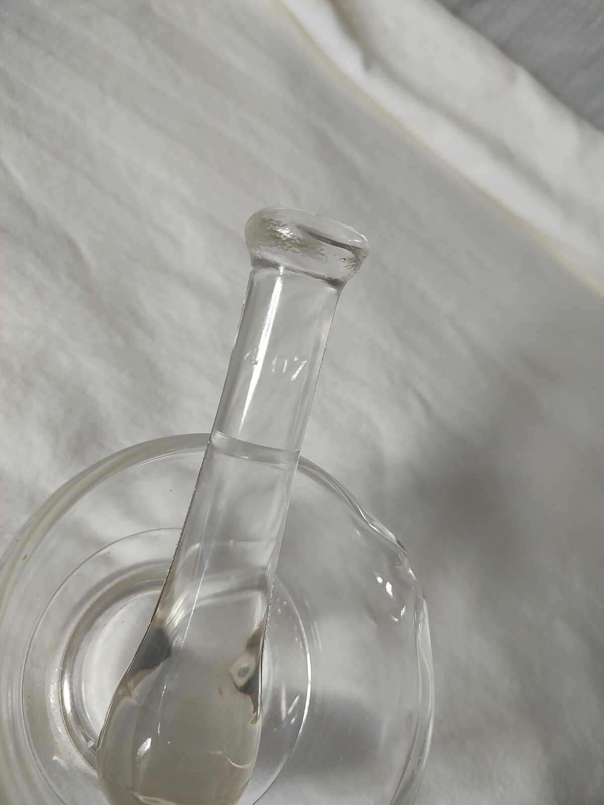 Vintage Pharmacy Postal & Mortar Glass Apothecary 4 Oz Pour Spout No Chips
