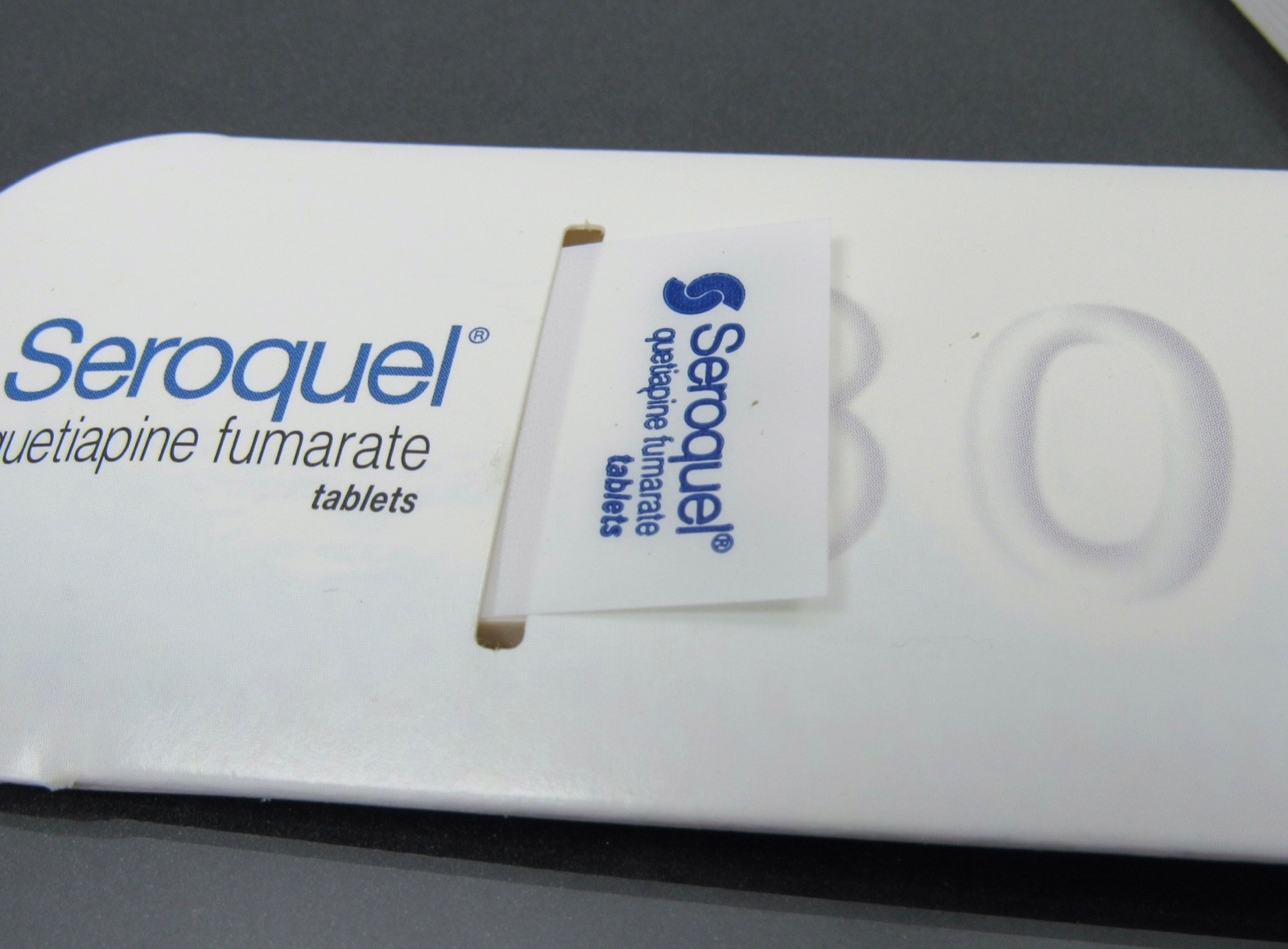 Seroquel Blue PEN, Sticky Notes, Page Flags Drug Rep Pharmaceutical Advertising