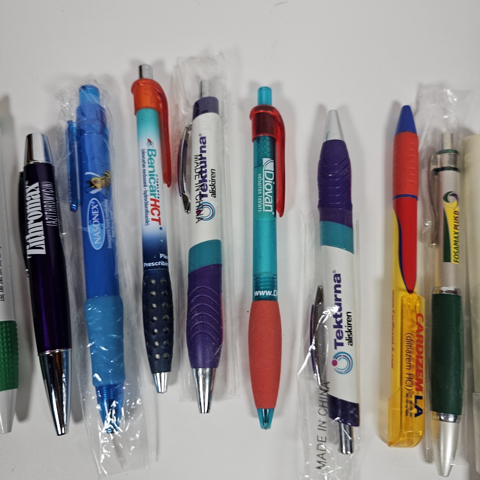 Lot Plastic Pharmaceutical Drug Rep Pens Medical Collectibles