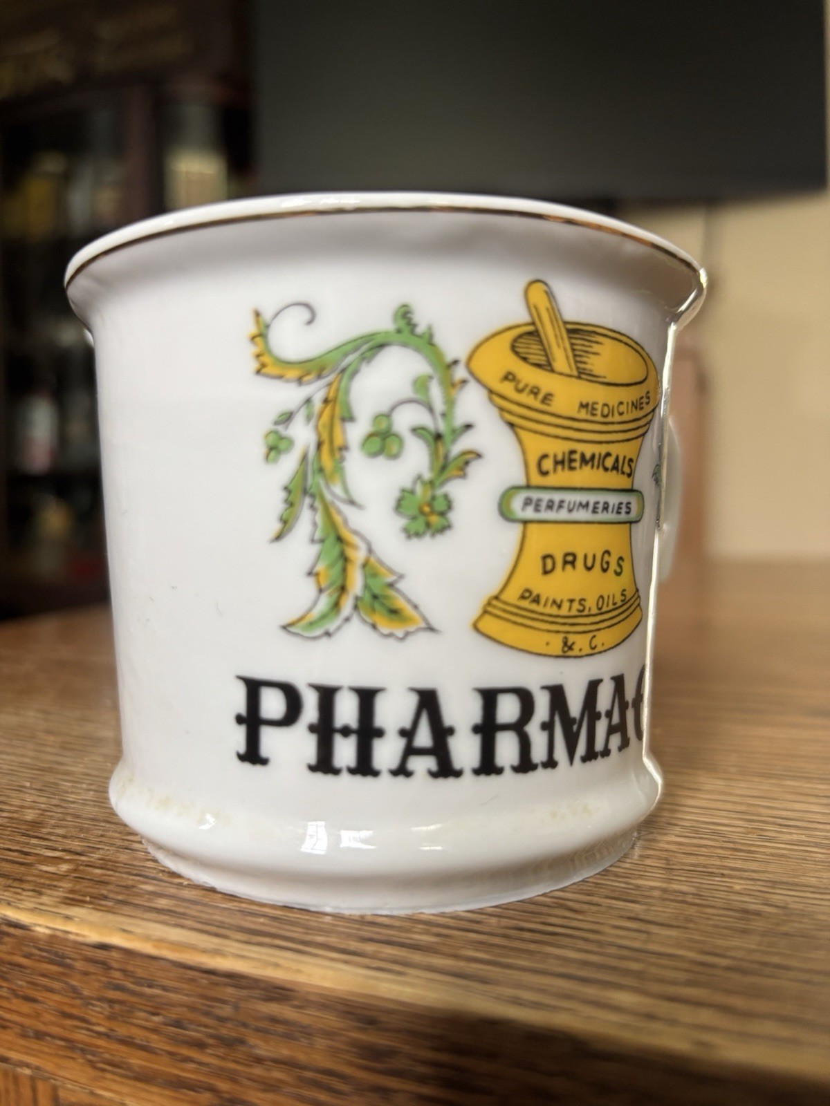 Vintage Apothecary Pharmacy Barber Shaving Mug Porcelain Enameled Mortar Pestle