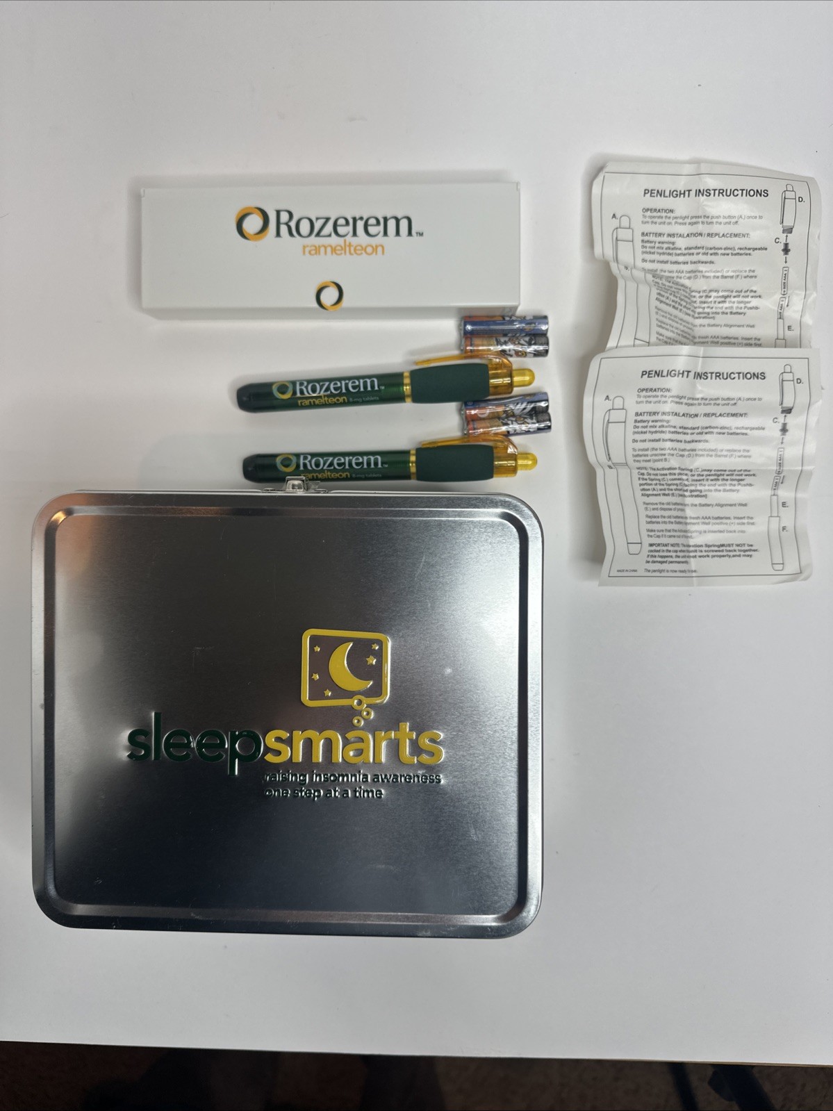 Rozerem Pharma Drug Rep Promo Items – Exam Pen Light (2) Container & Pill Case