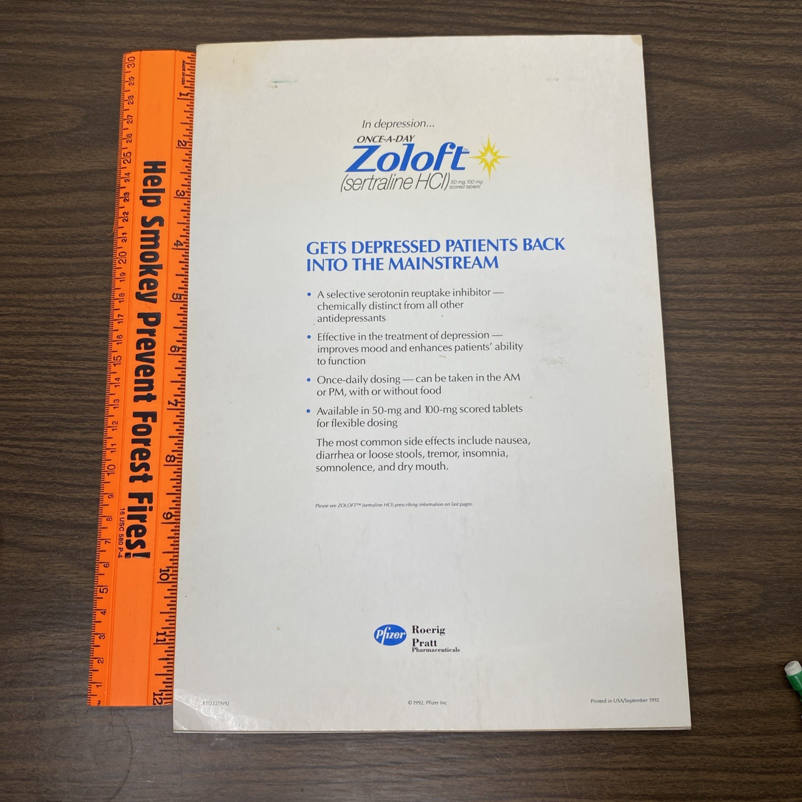 VTG 1992 Zoloft Drug Rep Collectible Doctor Notepad 8.5 x 12.5” Pharmaceutical
