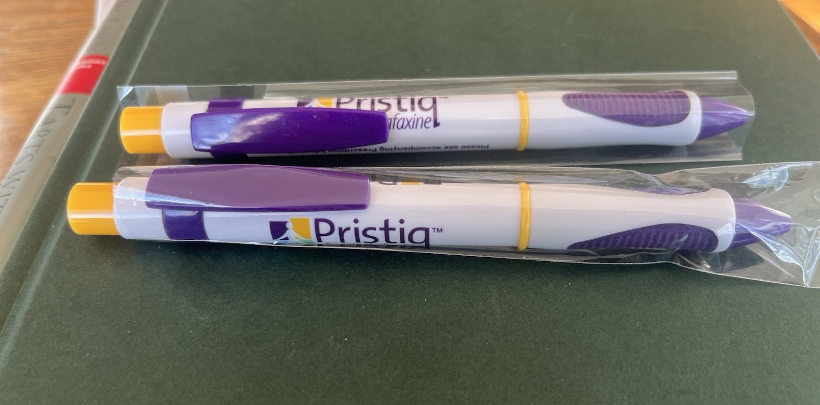 2 Collectible Pristiq Pharmaceutical Drug Rep Pens! Write! 1999,s