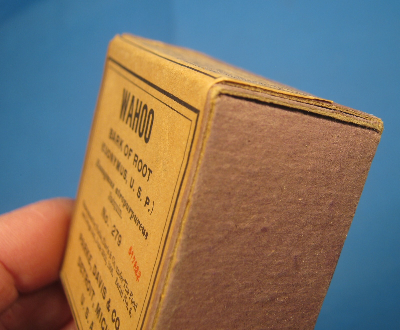 VINTAGE PARKE-DAVIS WAHOO PAPER PACKAGE FREE SHIPPING CC
