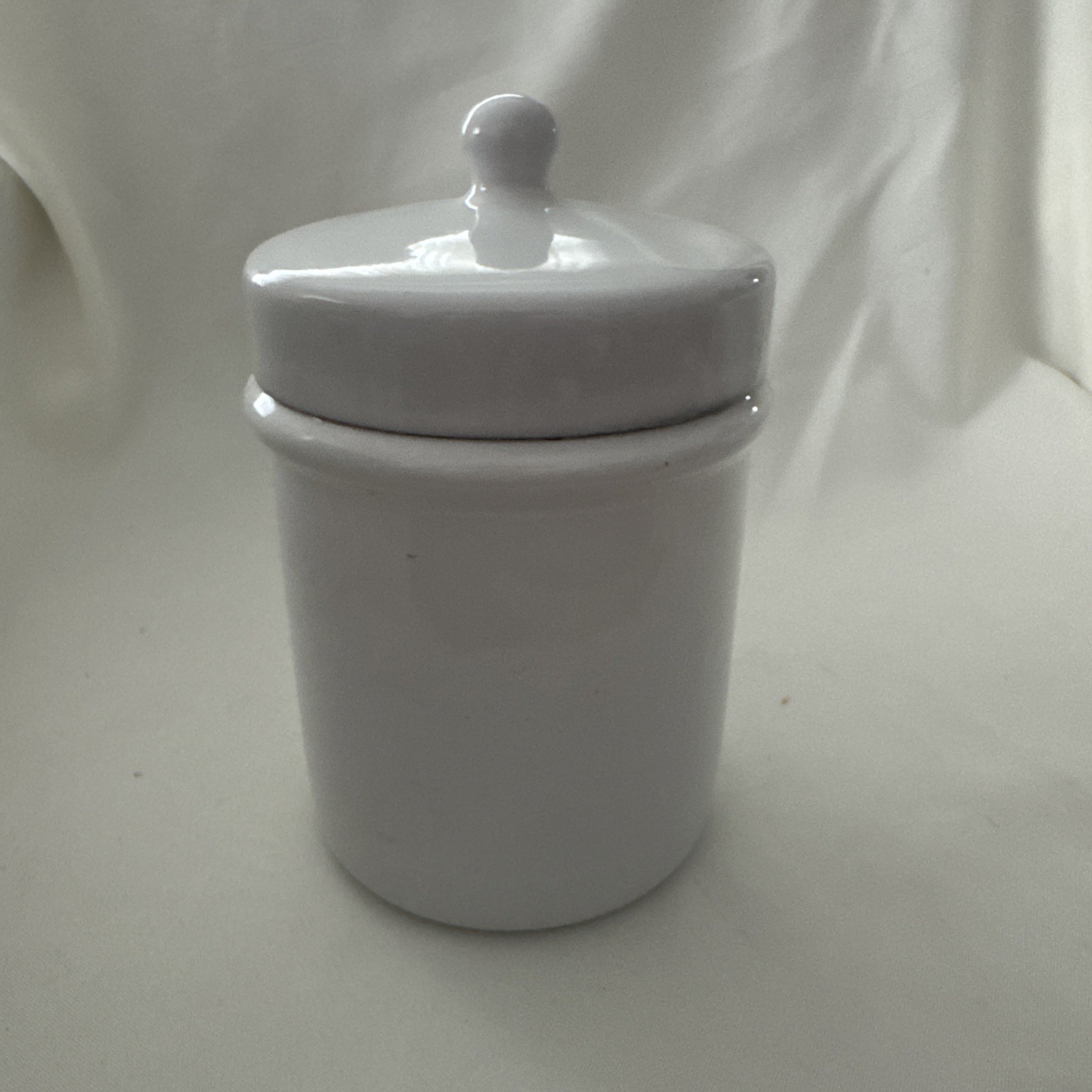 Vintage White 7” Enameled Apothecary Jar with Lid Laboratory Collectible Decor