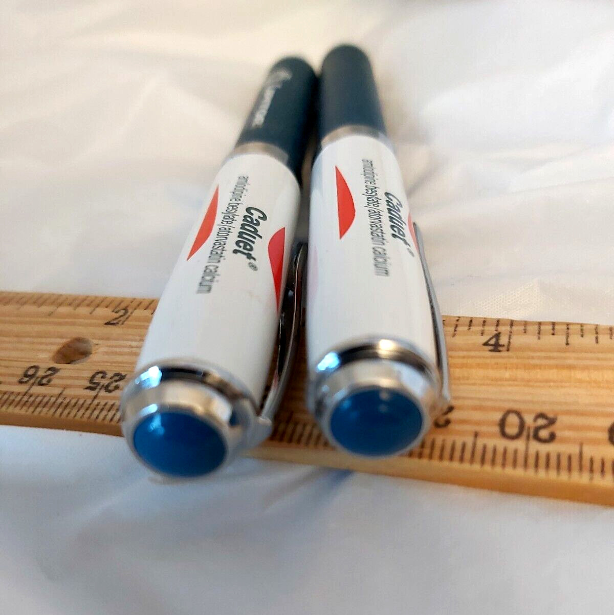 LIPITOR CADUET Drug Rep Pharmaceutical Heavy Metal Twist Barrel Pen Lot SET OF 2