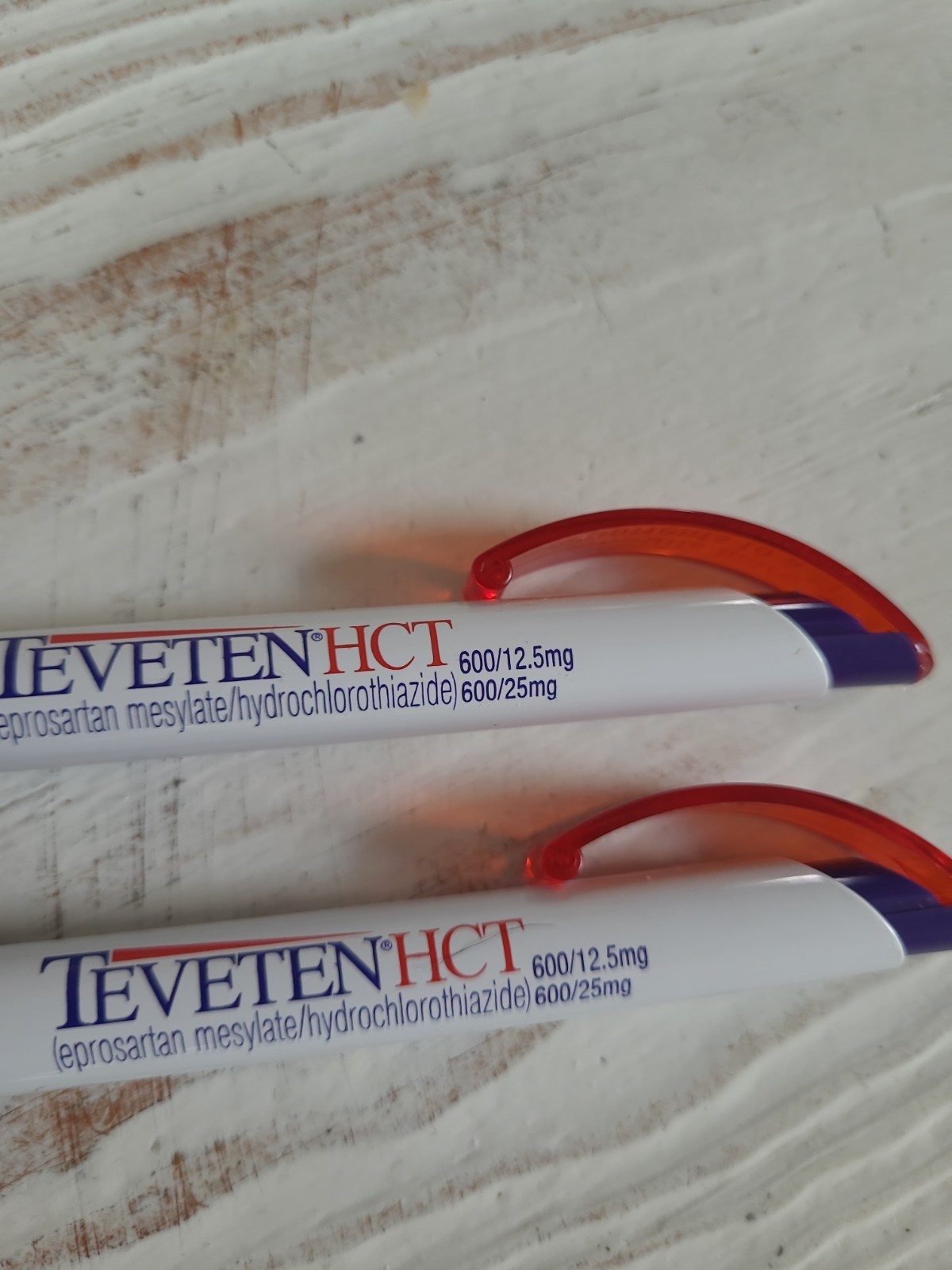 Lot Of 8 Plastic Drug Rep Pens – Aricept, Diflucan, Cardizem LA