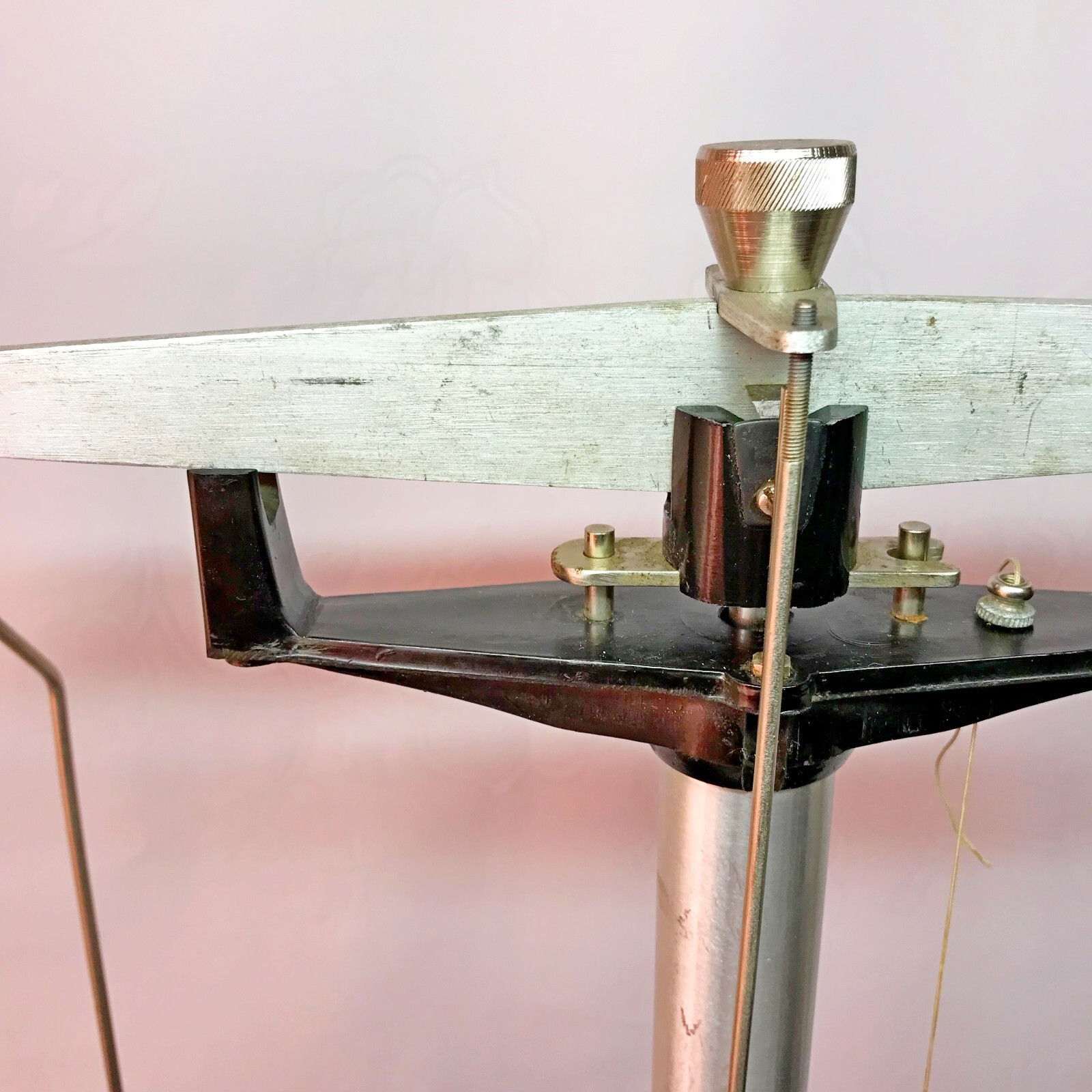 vintage pharmacy scales Kofardzhiev – Laboratory scales