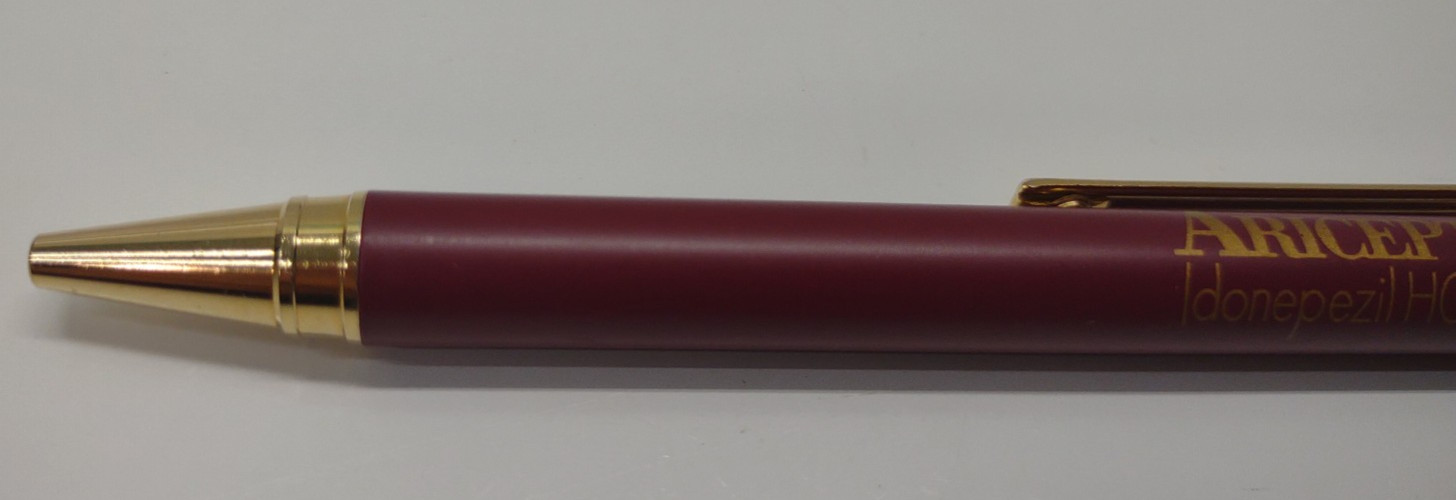 Aricept Donepezil HCL Pharmacutical Promotional Pen Red and Gold