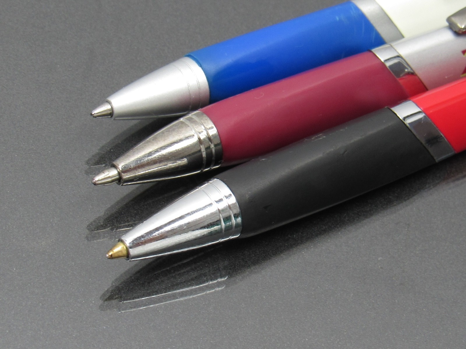 Ketek Zetia Zoloft Metal Triangular PENS Drug Rep Pharmaceutical Promo Lot of 3